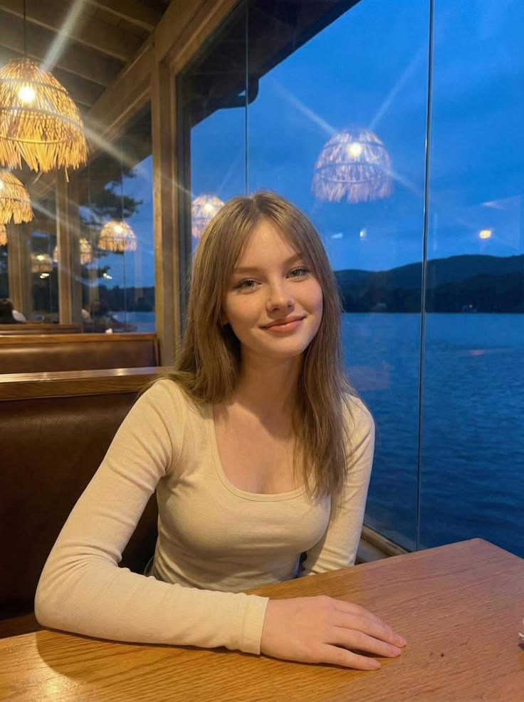 Free AI Chubby Filter: Try Your Bigger Version input photo example